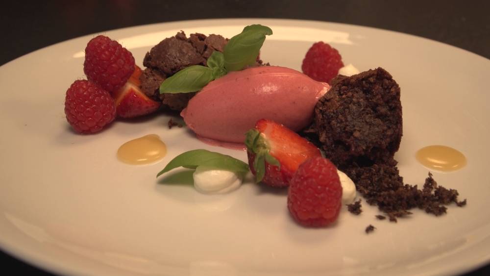 Schokoladenkuchen ohne Mehl, mit einer Schokoladenerde und Panko