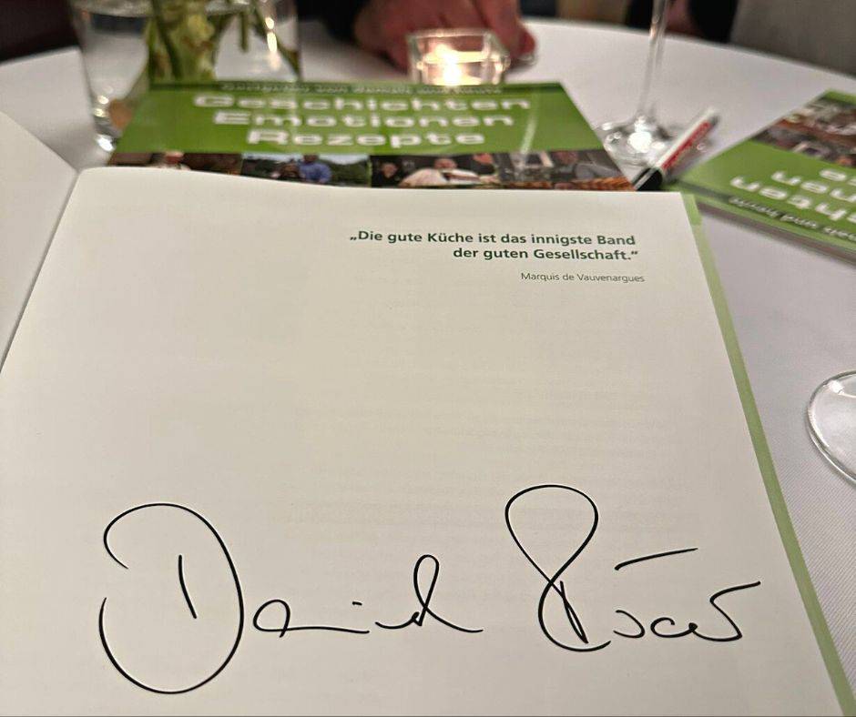 Siginierstunde mit Daniel Fischer Siginierstunde mit Daniel Fischer
