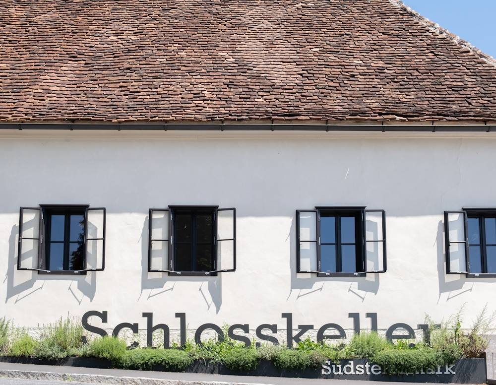 Schlosskeller Südsteiermark Außenansicht