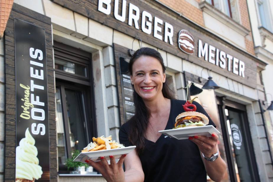 Neue Meisterburger vom Burgermeister Foto Uta Zänker