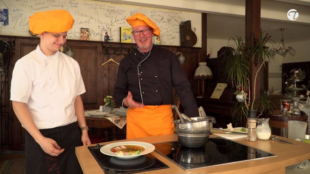 Frank´s Tellersülze in 3 Varianten mit rosa Remouladensauce Frank´s Tellersülze in 3 Varianten mit rosa Remouladensauce