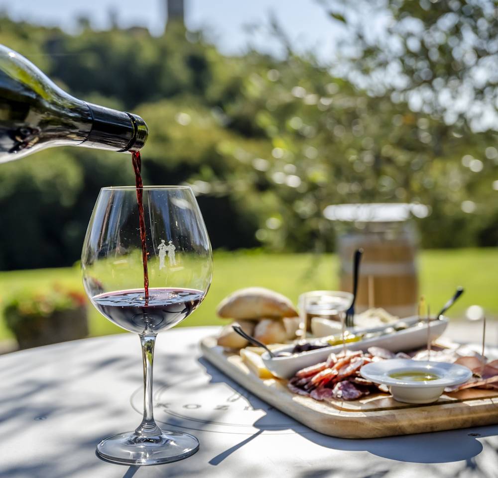 Prsut Jause und Weinverkostung bei Weingut Kozlovic