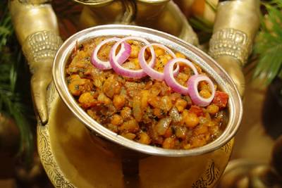 Kichererbsen in Currysoße (Chana Masala)