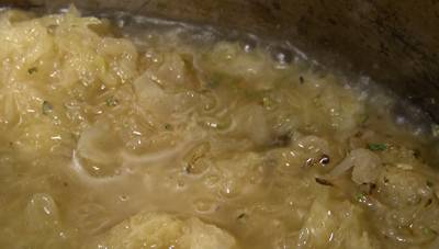 Sauerkraut mit Brühe (Beilage) Sauerkraut mit Brühe